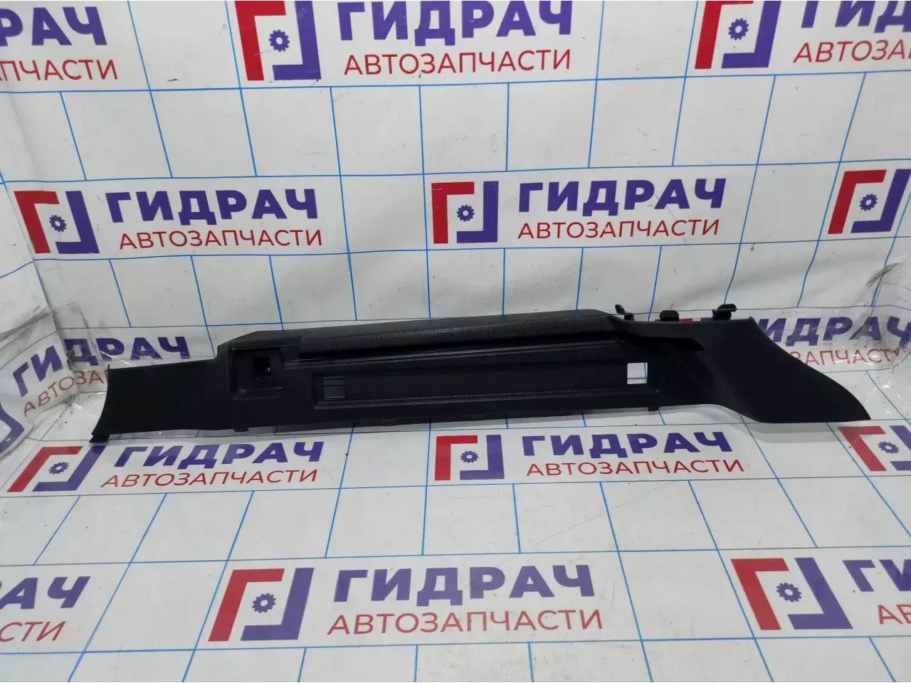 Держатель задней полки правый Opel Astra (H) 7336146